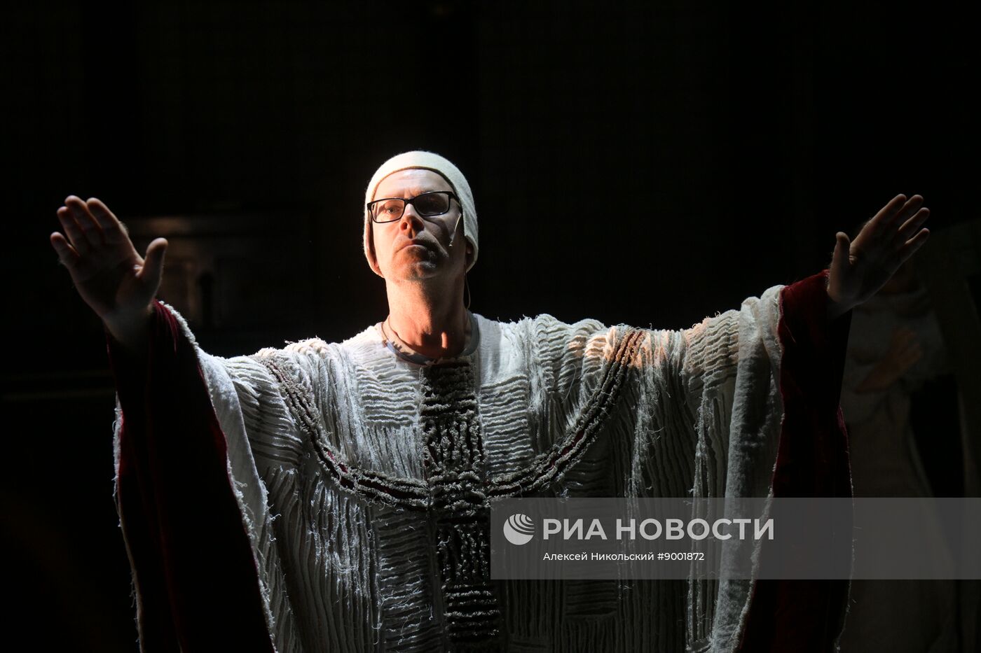 Спектакль "Натан Мудрый" в театре "Шалом" в Москве