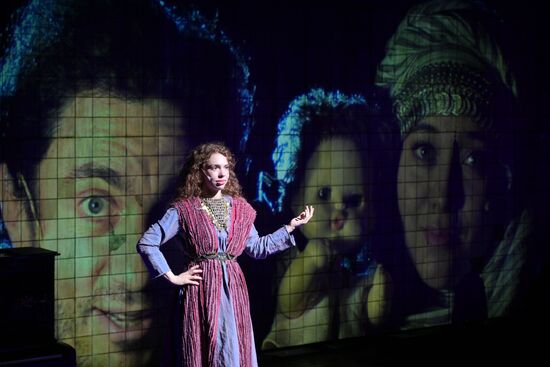 Спектакль "Натан Мудрый" в театре "Шалом" в Москве