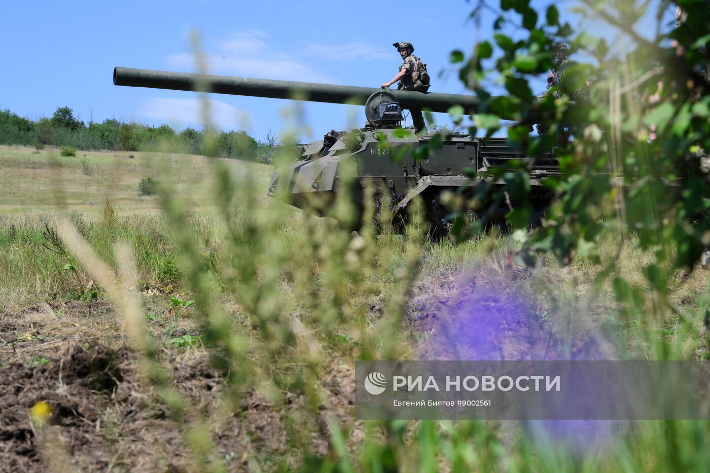 Боевая работа артиллеристов группировки войск "Центр" на Красноармейском направлении в ДНР