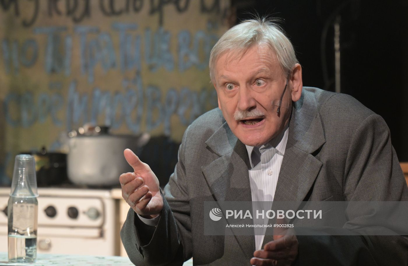 Спектакль "Сны моего отца 2.0" в театре Маяковского