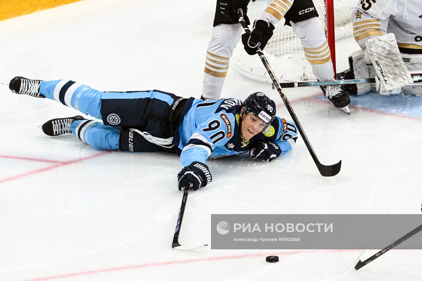 Хоккей. КХЛ. Матч "Сибирь" (Новосибирск) - "Адмирал" (Владивосток)