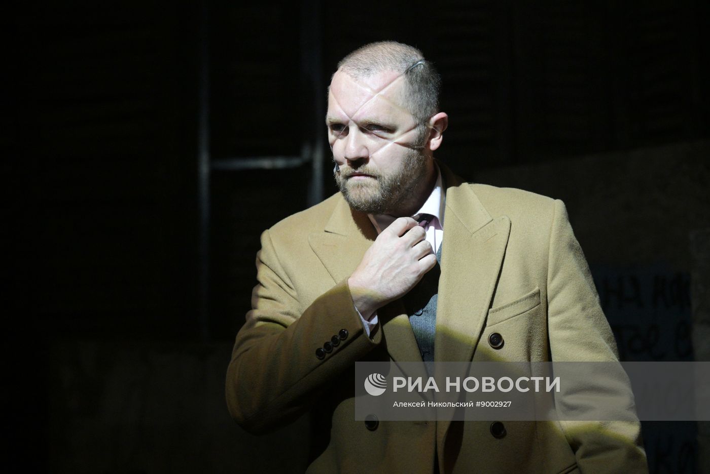 Спектакль "Сны моего отца 2.0" в театре Маяковского