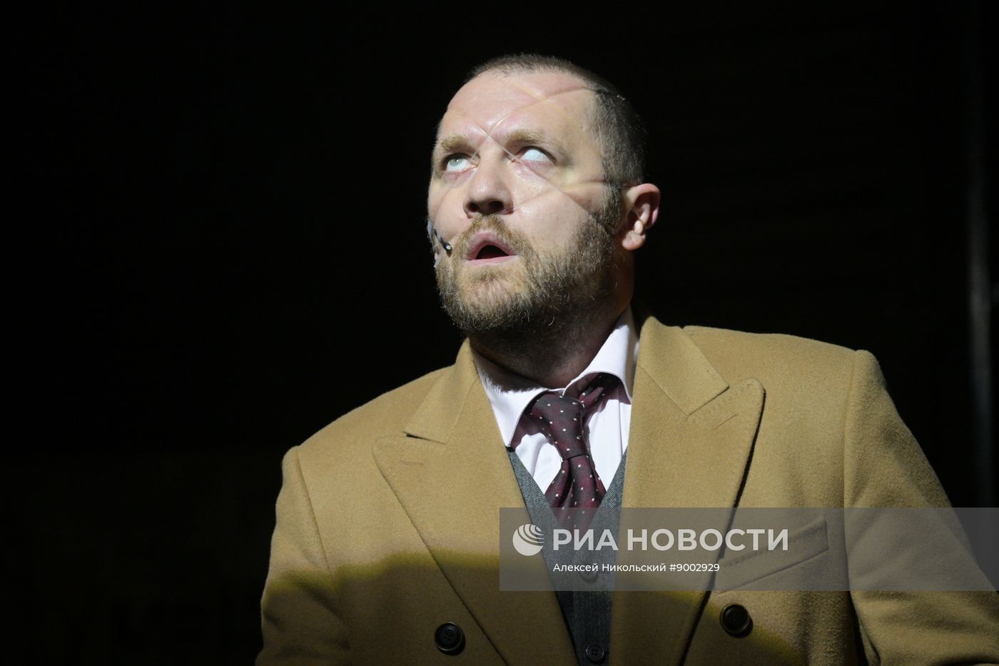 Спектакль "Сны моего отца 2.0" в театре Маяковского