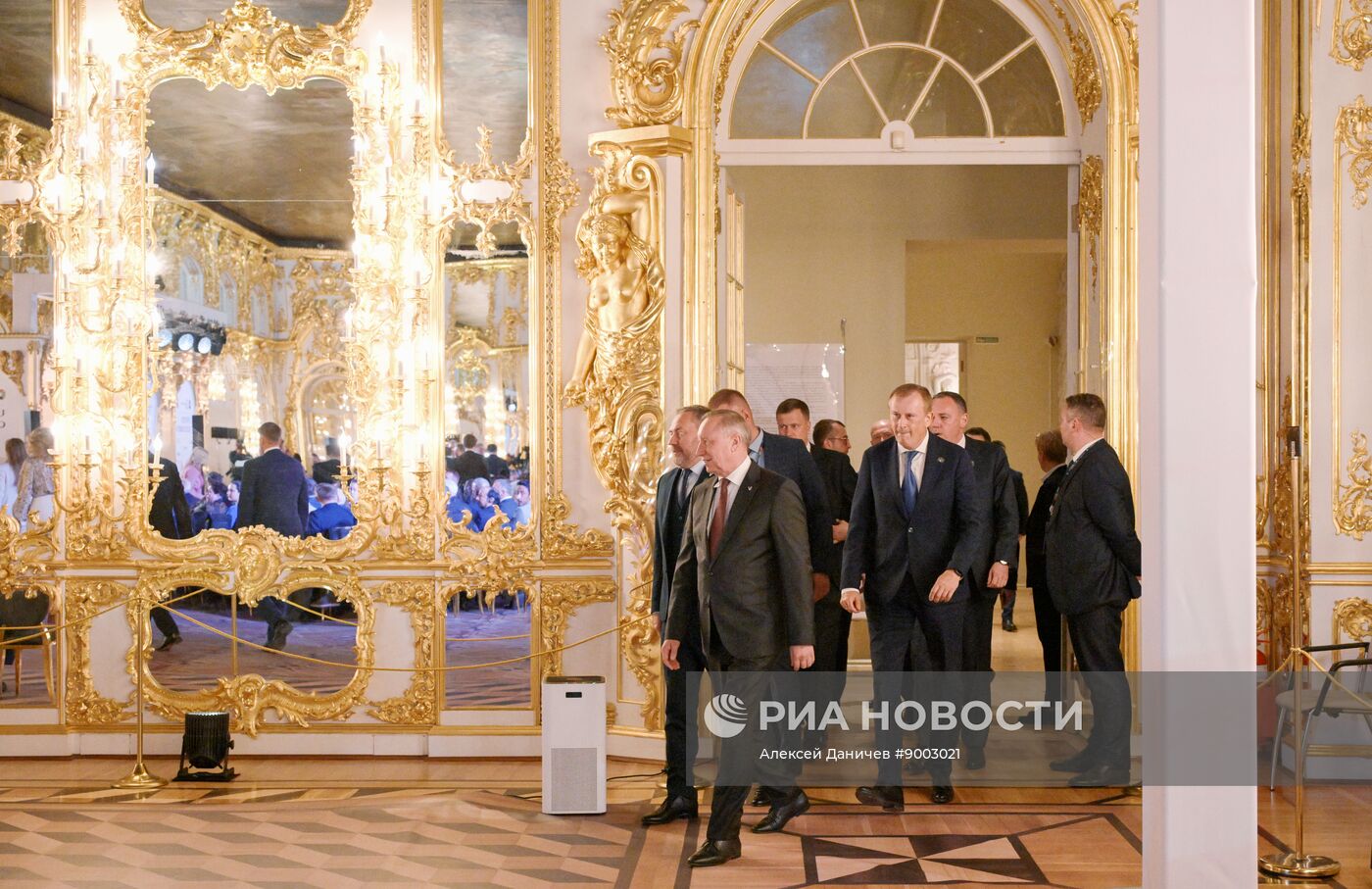 Рабочая поездка президента Владимира Путина в Санкт-Петербург