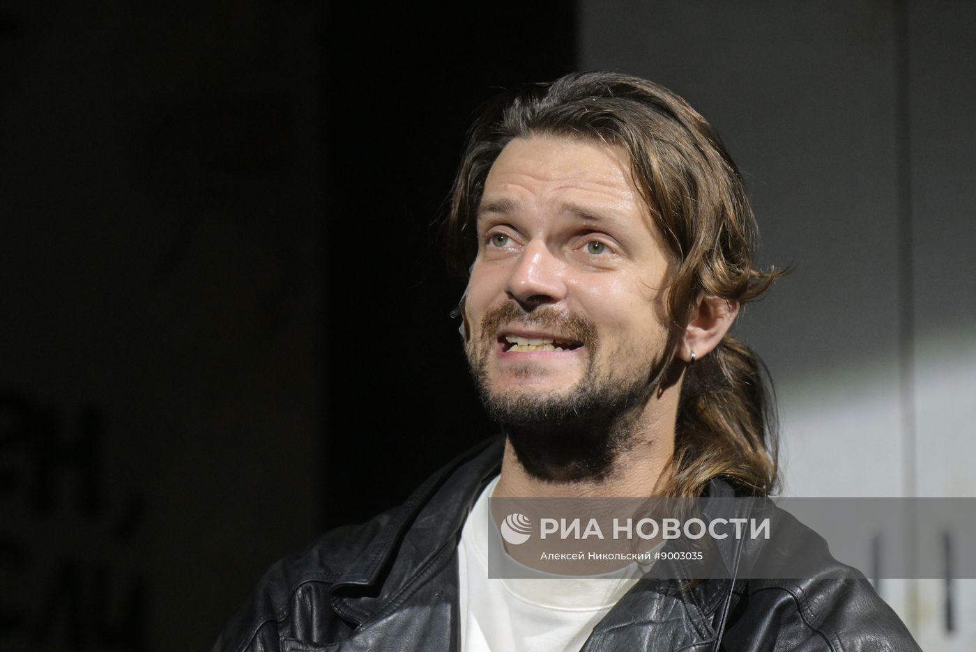Спектакль "Сны моего отца 2.0" в театре Маяковского