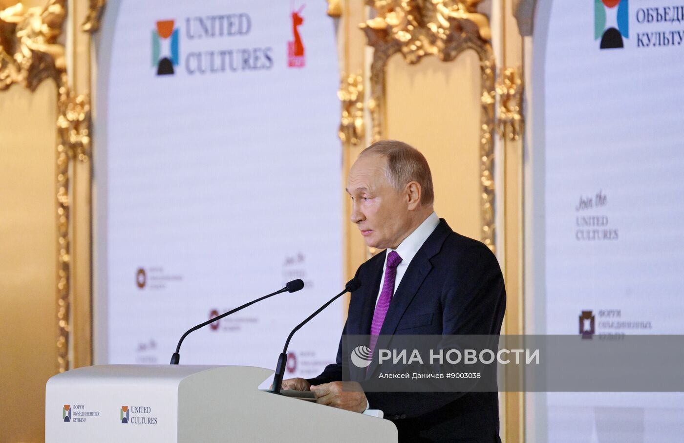 Рабочая поездка президента Владимира Путина в Санкт-Петербург