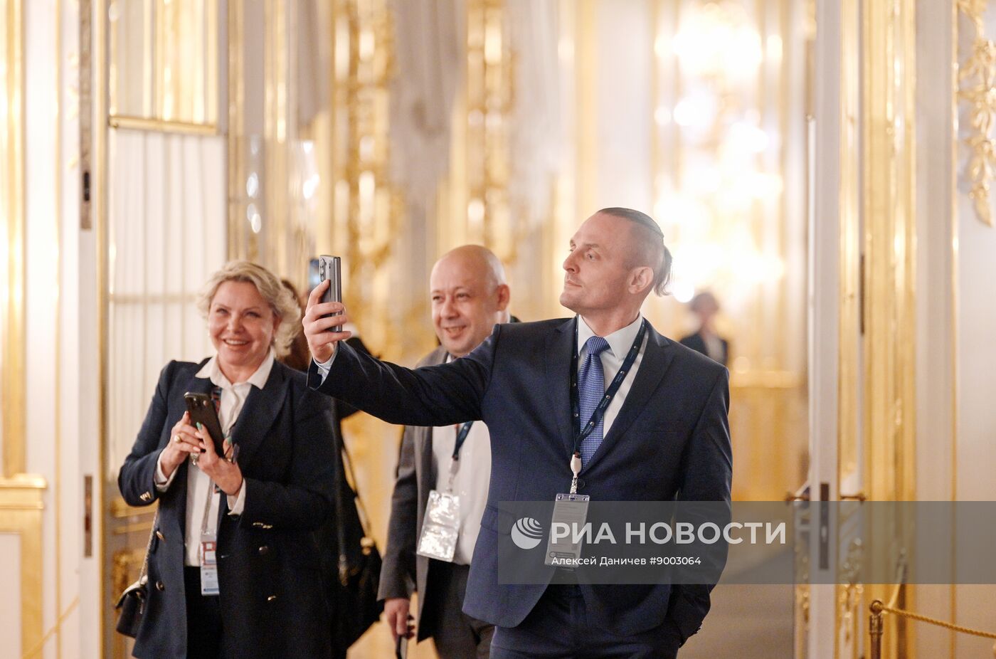 Рабочая поездка президента Владимира Путина в Санкт-Петербург