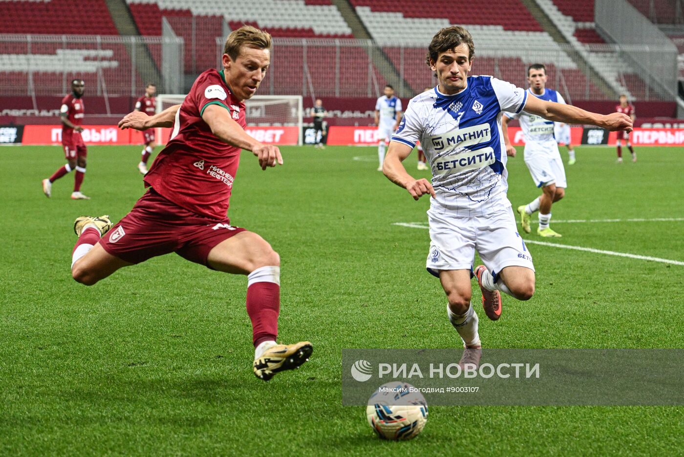 Футбол. РПЛ. Матч "Рубин" (Казань) - "Динамо" (Махачкала)