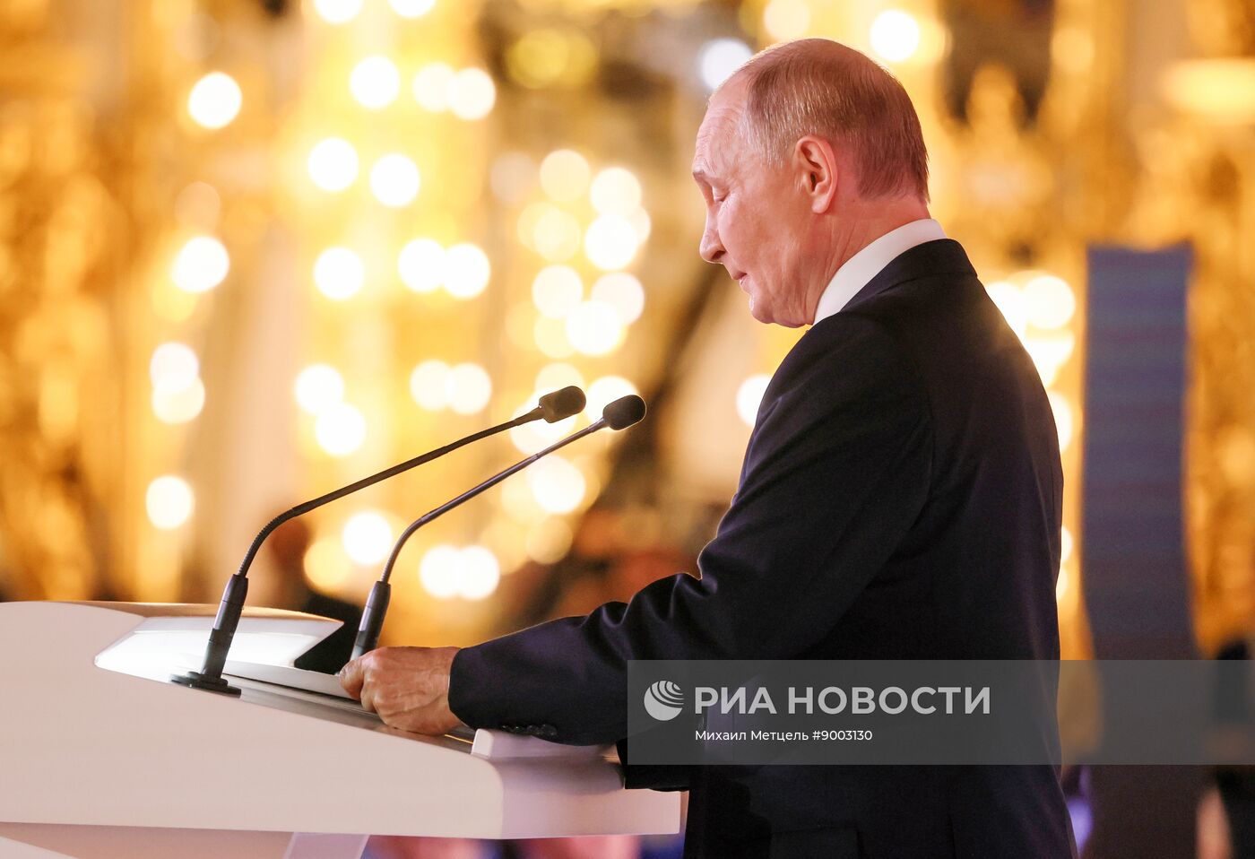 Рабочая поездка президента Владимира Путина в Санкт-Петербург