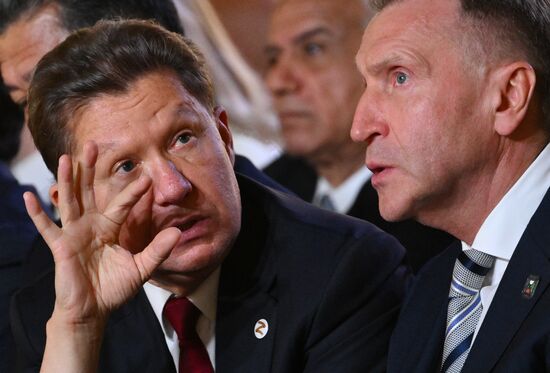 Рабочая поездка президента Владимира Путина в Санкт-Петербург