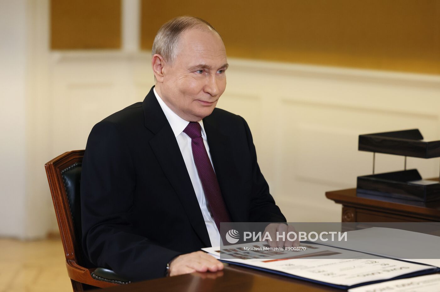 Рабочая поездка президента Владимира Путина в Санкт-Петербург