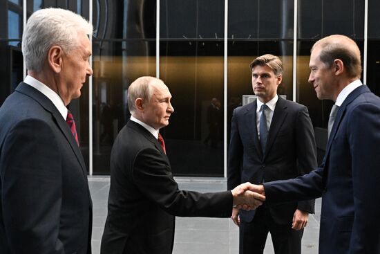 Открытие Национального космического центра 