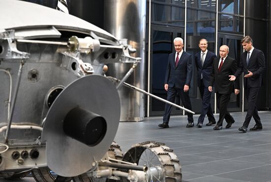 Открытие Национального космического центра 