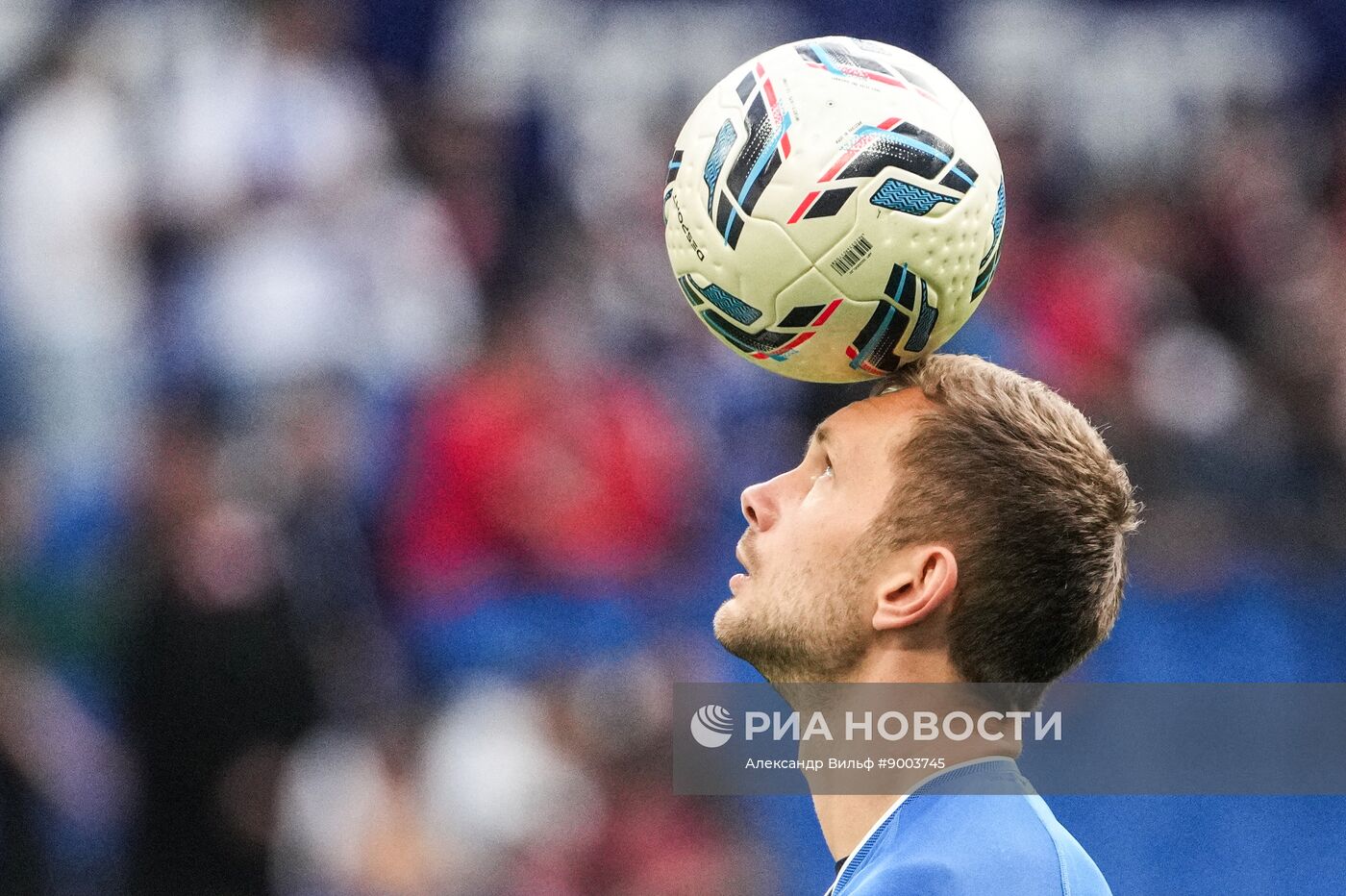 Футбол. РПЛ. Матч "Динамо" (Москва) - "Спартак" (Москва)