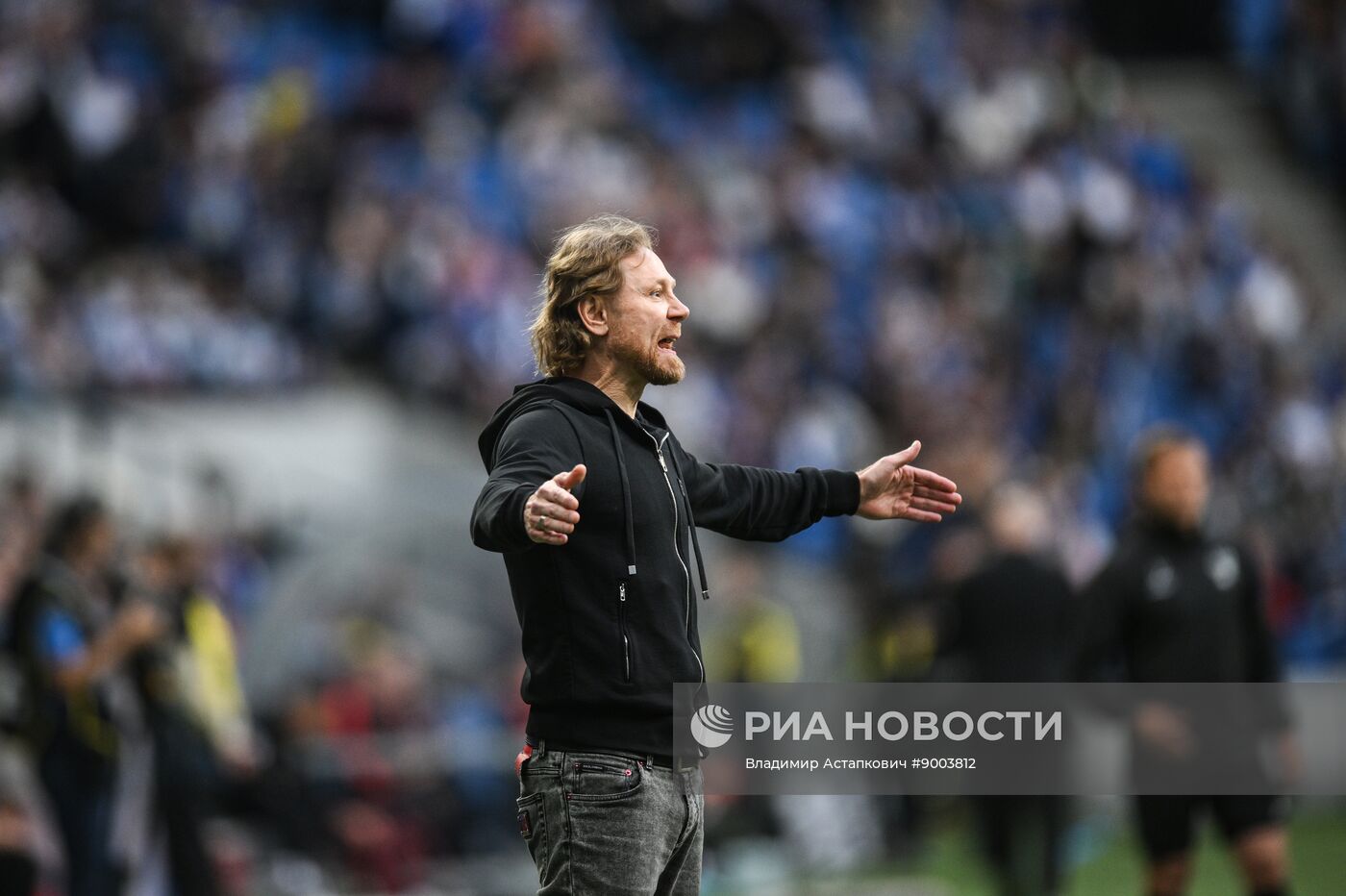 Футбол. РПЛ. Матч "Динамо" (Москва) - "Спартак" (Москва)