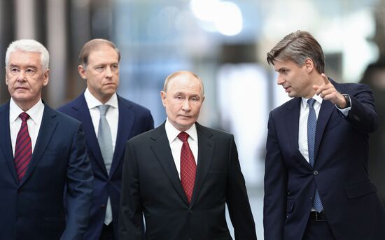 Открытие Национального космического центра 