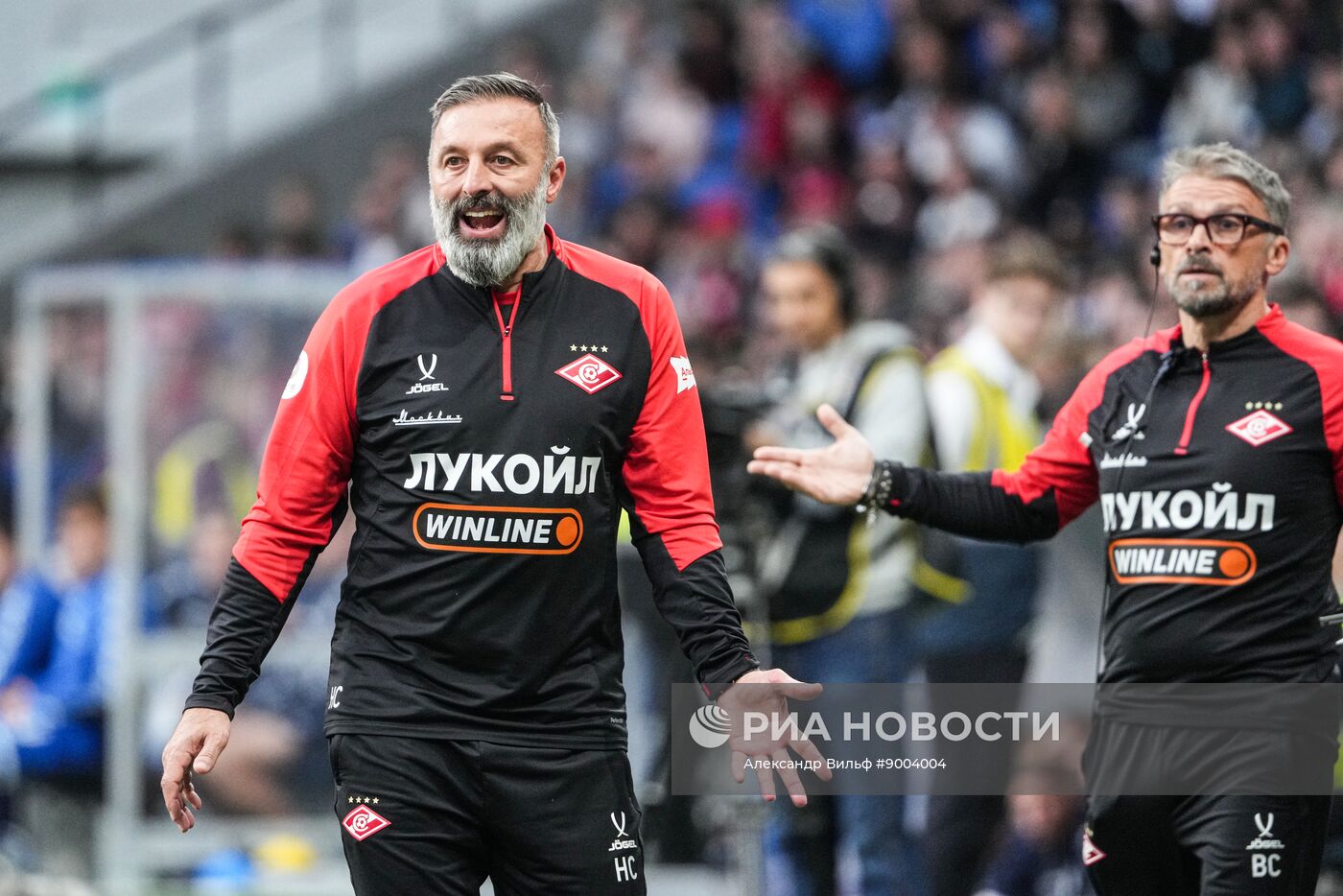 Футбол. РПЛ. Матч "Динамо" (Москва) - "Спартак" (Москва)