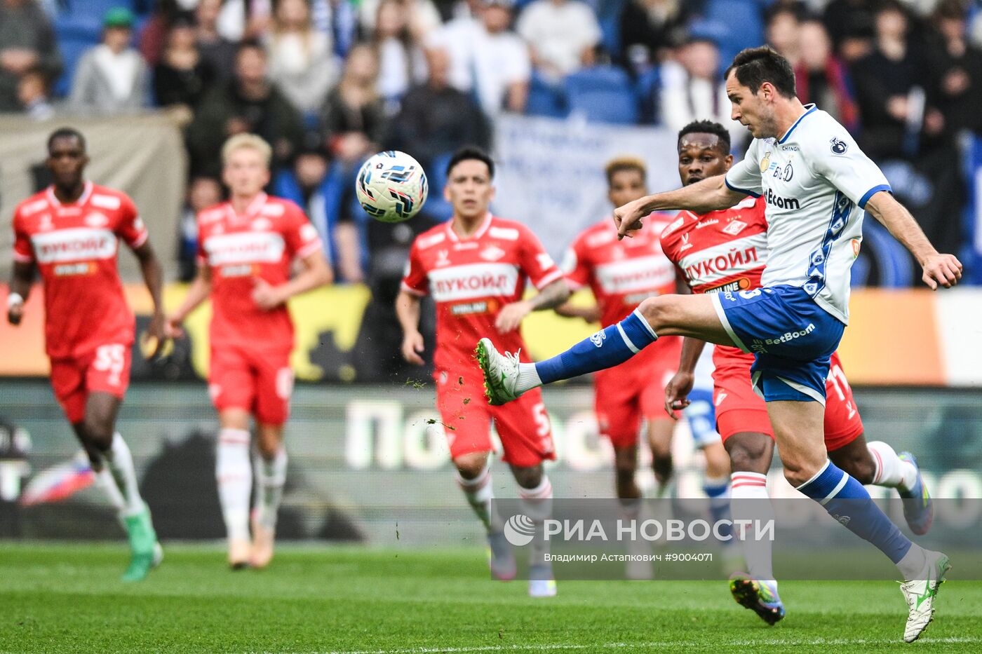 Футбол. РПЛ. Матч "Динамо" (Москва) - "Спартак" (Москва)
