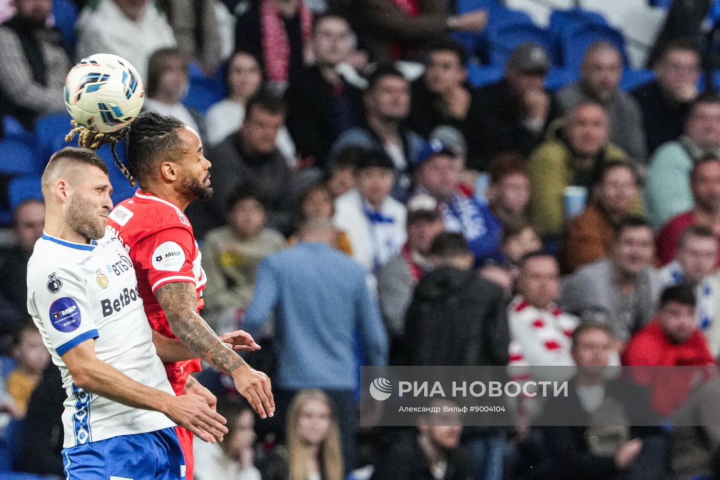 Футбол. РПЛ. Матч "Динамо" (Москва) - "Спартак" (Москва)