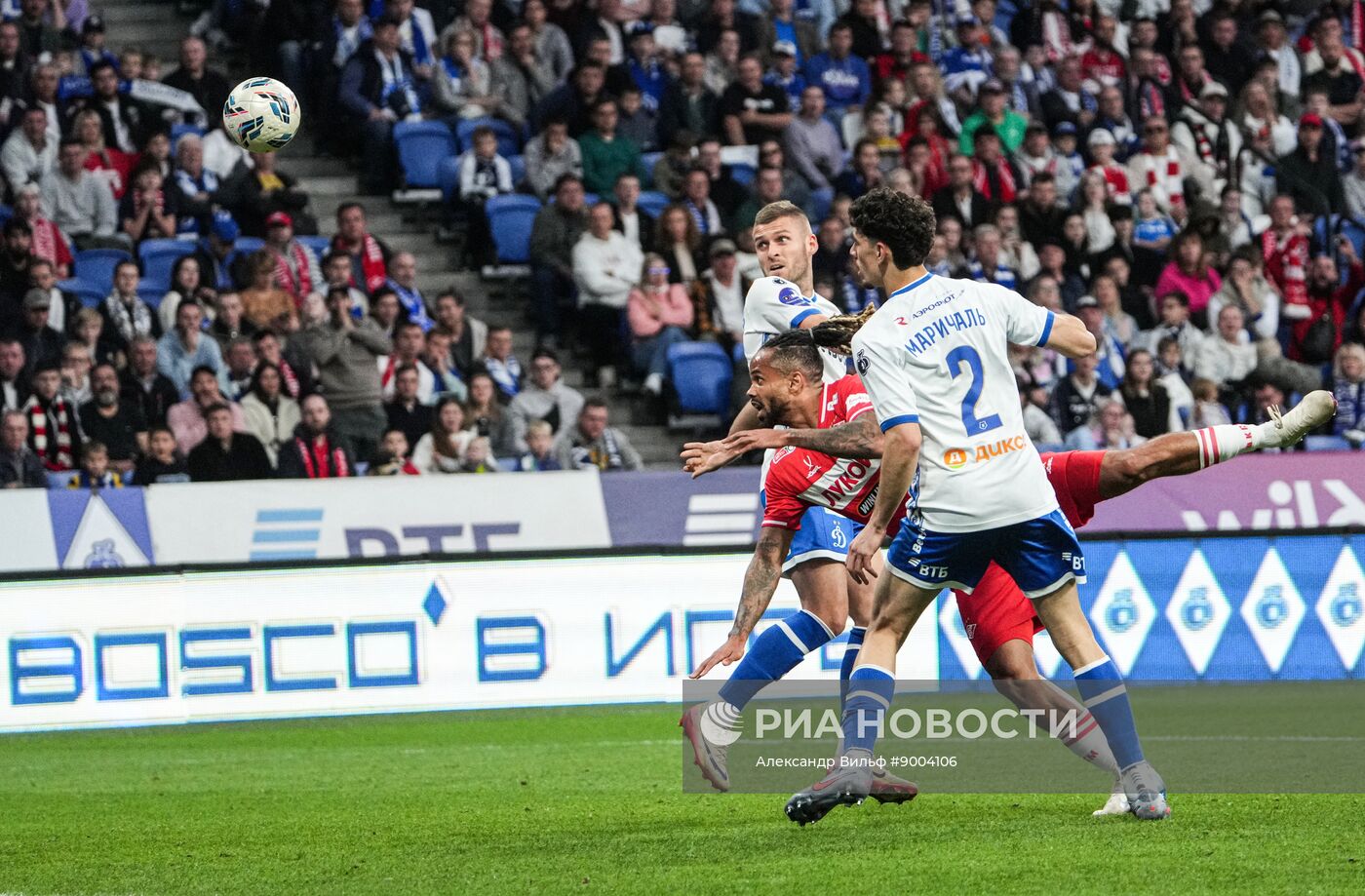 Футбол. РПЛ. Матч "Динамо" (Москва) - "Спартак" (Москва)