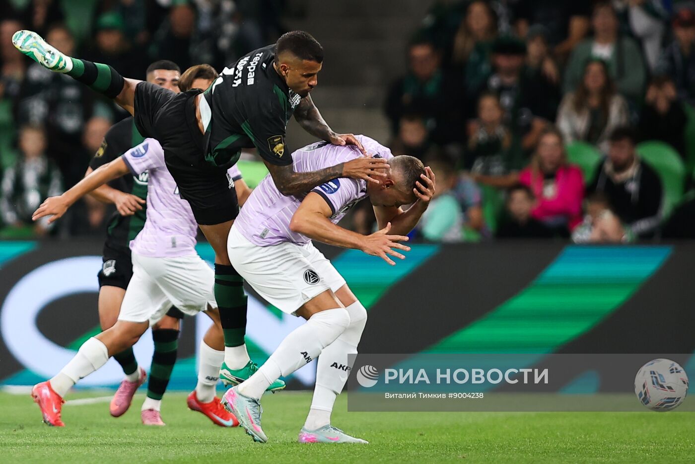 Футбол. РПЛ. Матч "Краснодар" - "Акрон" (Тольятти)