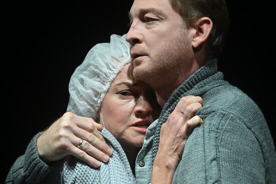 Спектакль "Сцены из супружеской жизни" в Московском театре "Et Cetera"