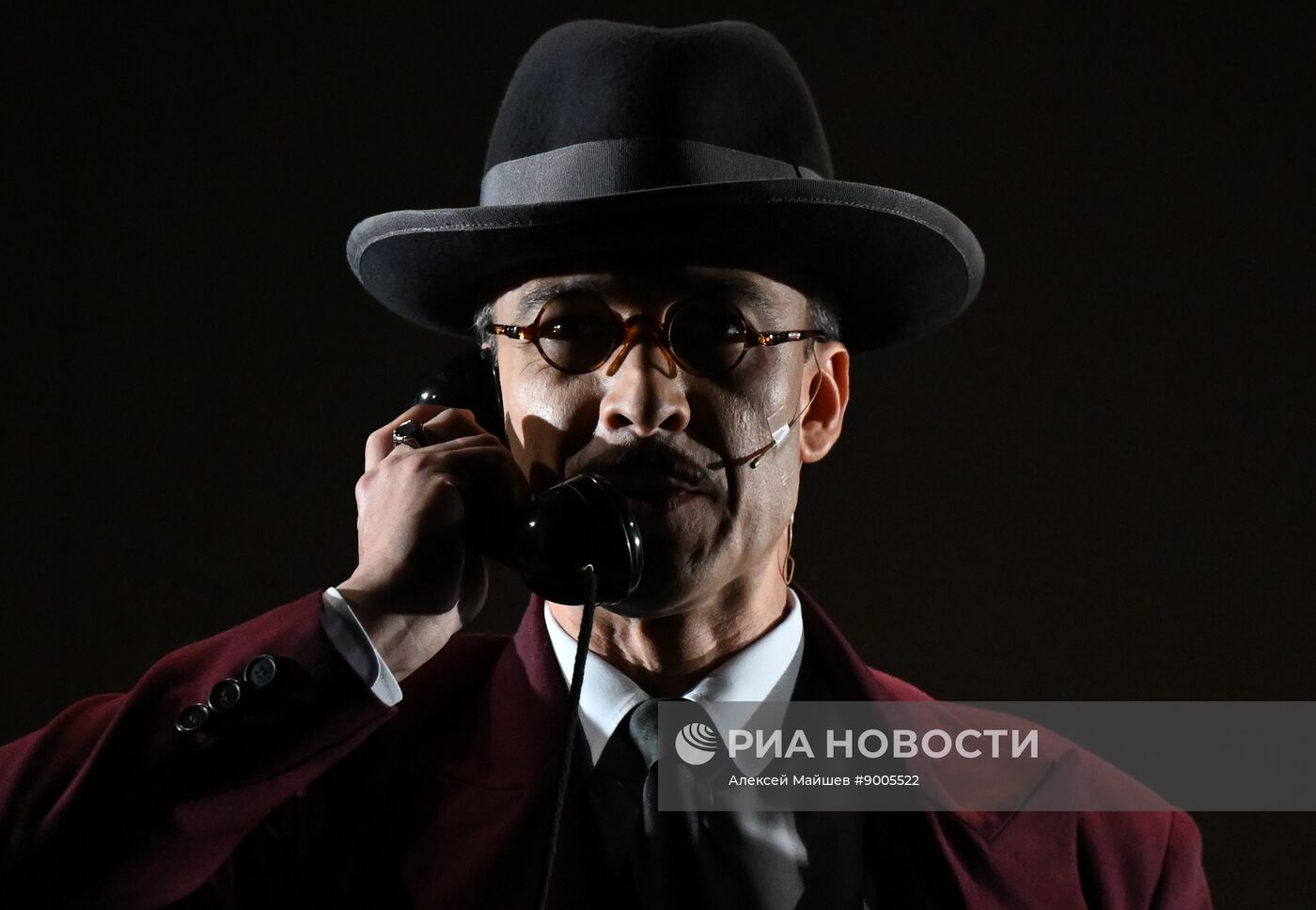 Спектакль "Защита Лужина" в Малом театре