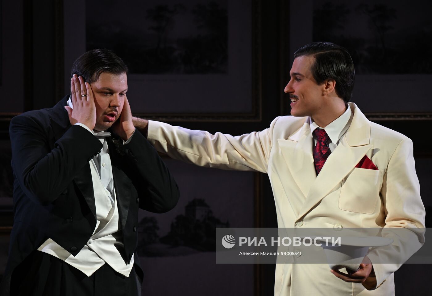 Спектакль "Защита Лужина" в Малом театре