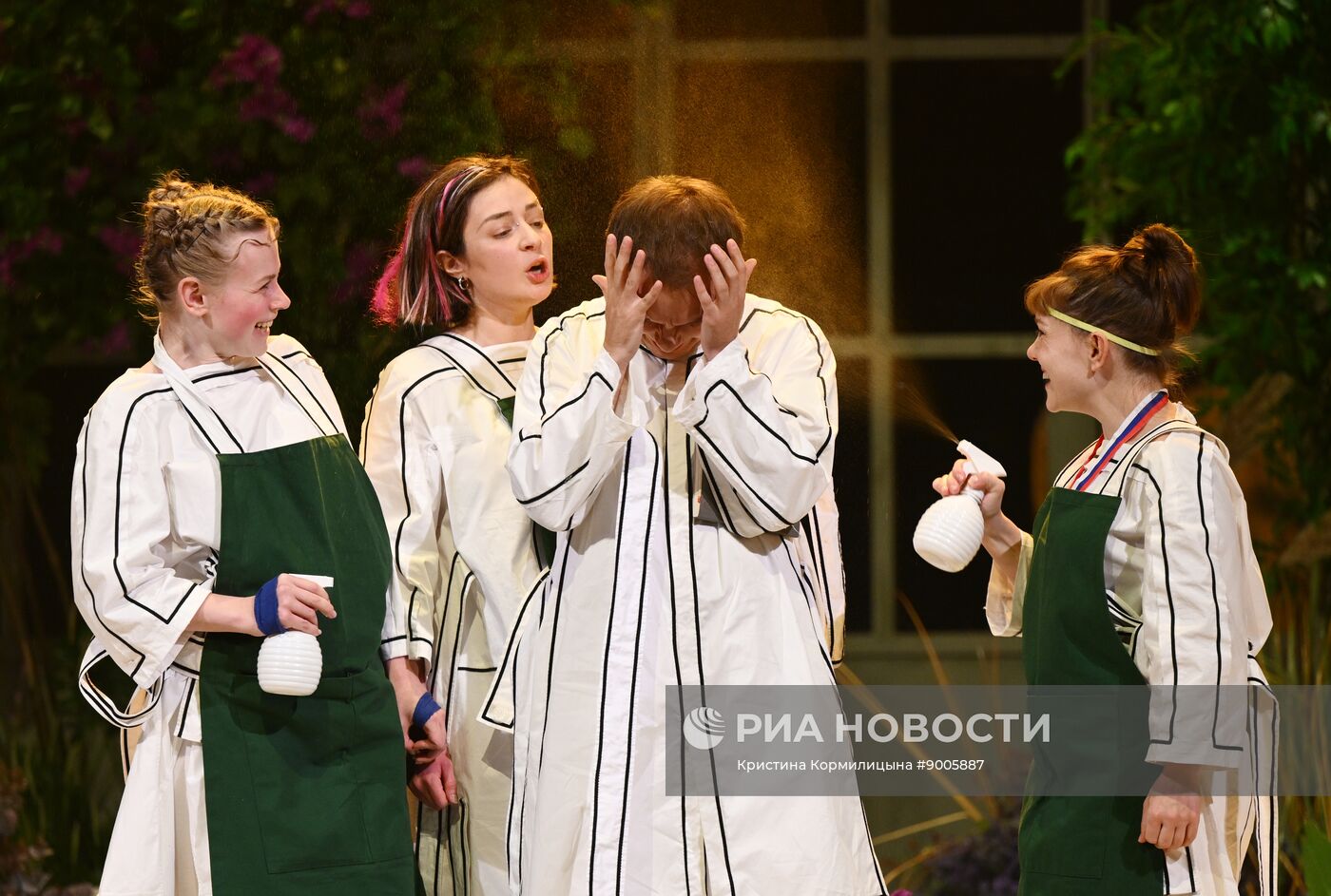 Предпремьерный показ спектакля "4 дня в 25 кадре" в театре "Мастерская П.Н. Фоменко"