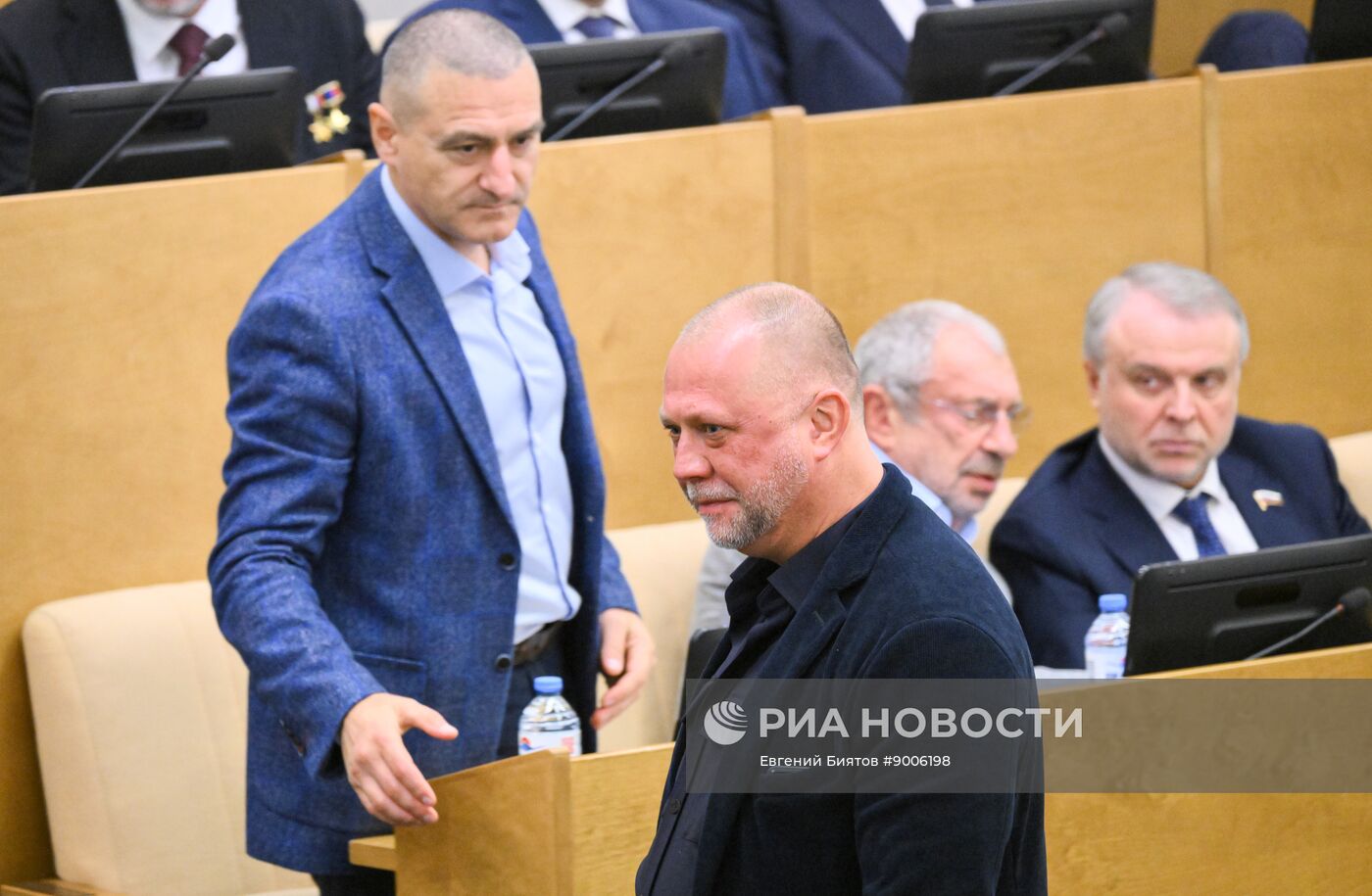 Первое пленарное заседание осенней сессии Госдумы РФ