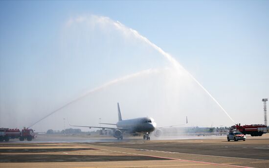 Первый рейс после возобновления работы аэропорта Краснодара