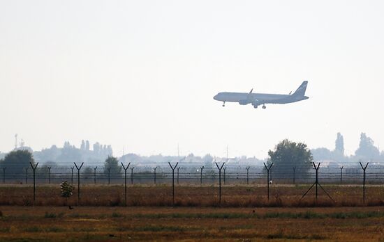 Первый рейс после возобновления работы аэропорта Краснодара