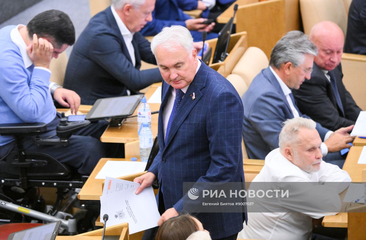 Пленарное заседание Госдумы РФ