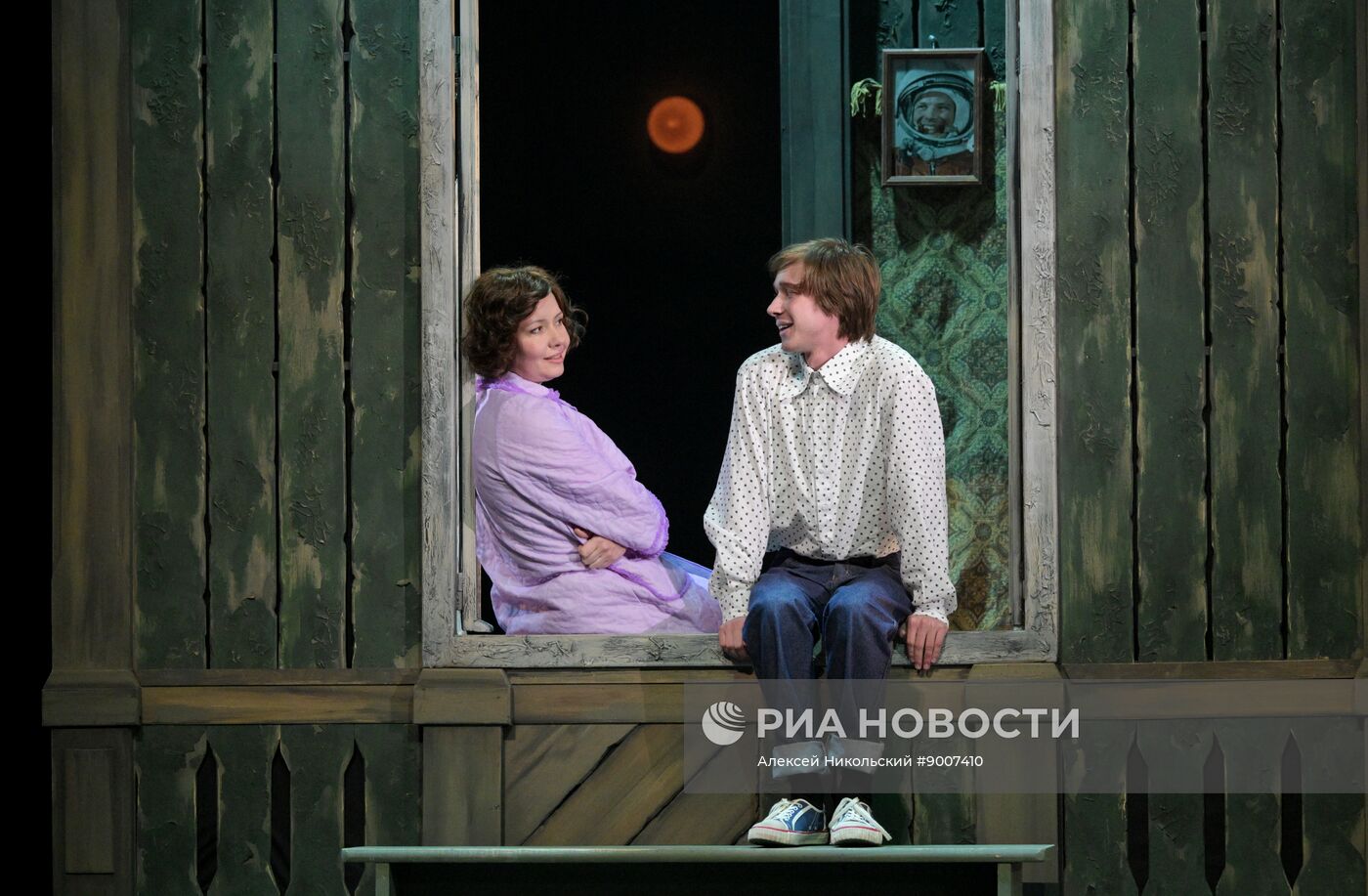 Спектакль "Старший сын" в Московском Губернском театре