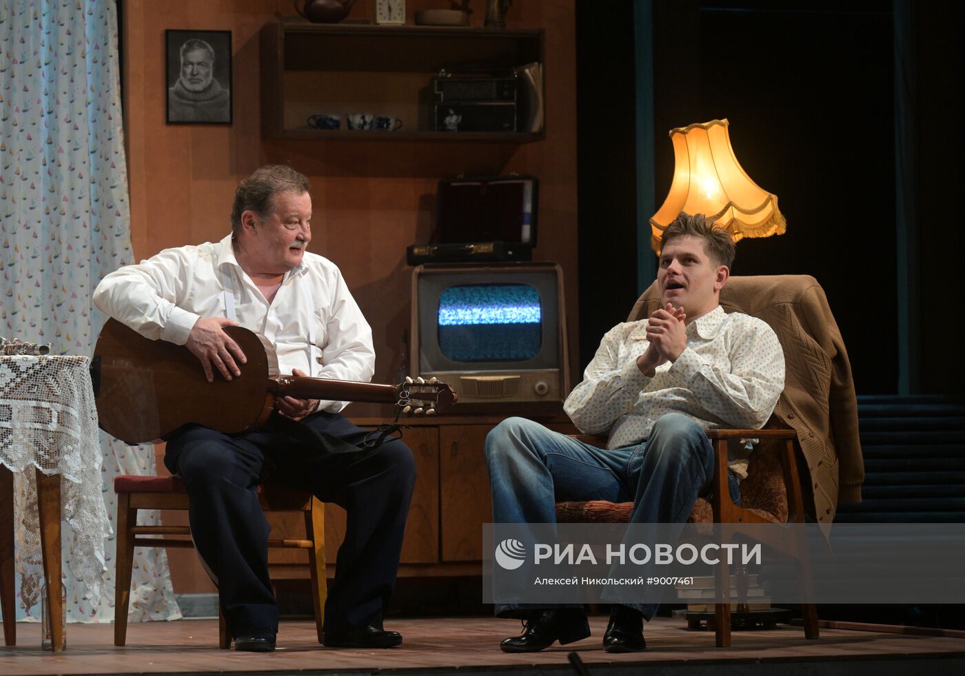 Спектакль "Старший сын" в Московском Губернском театре