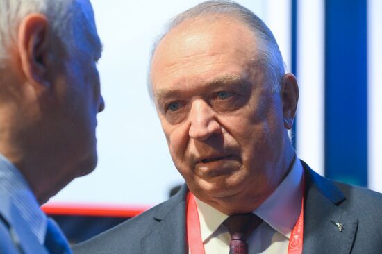 Московский финансовый форум