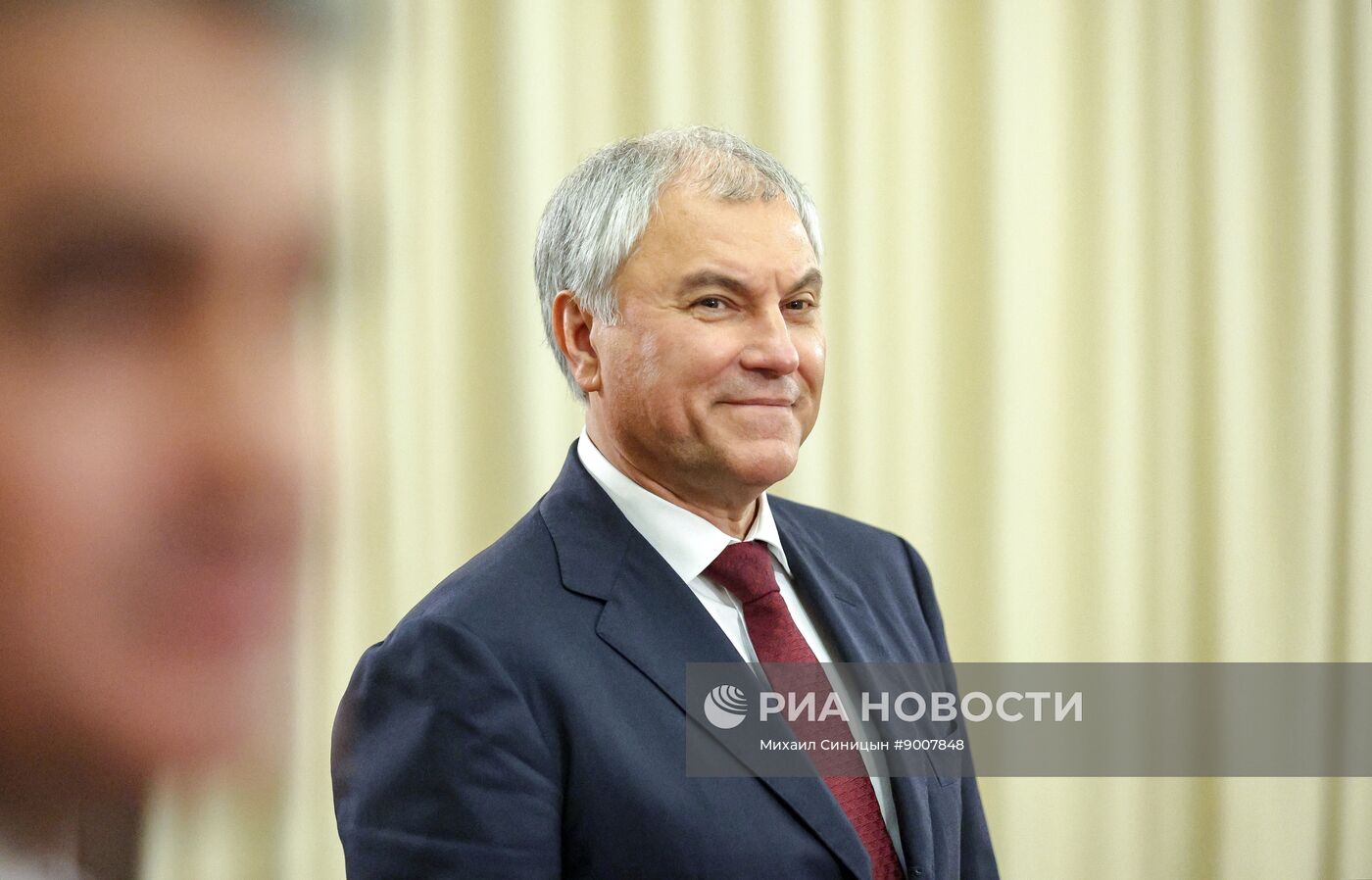 Президент Владимир Путин провел встречу с руководителями фракций политических партий в Госдуме РФ