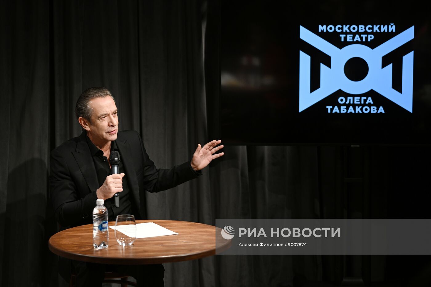 Владимир Машков представил обновленную сцену Театра Олега Табакова