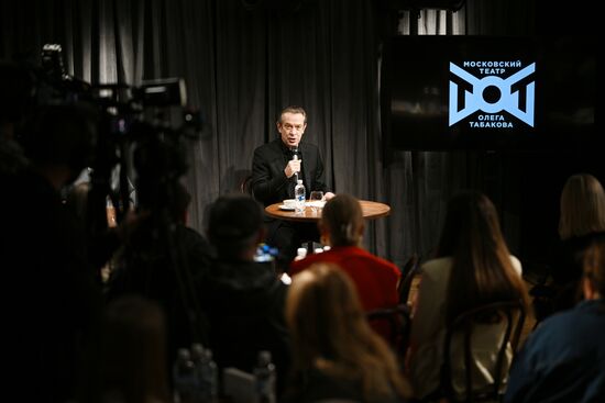 Владимир Машков представил обновленную сцену Театра Олега Табакова