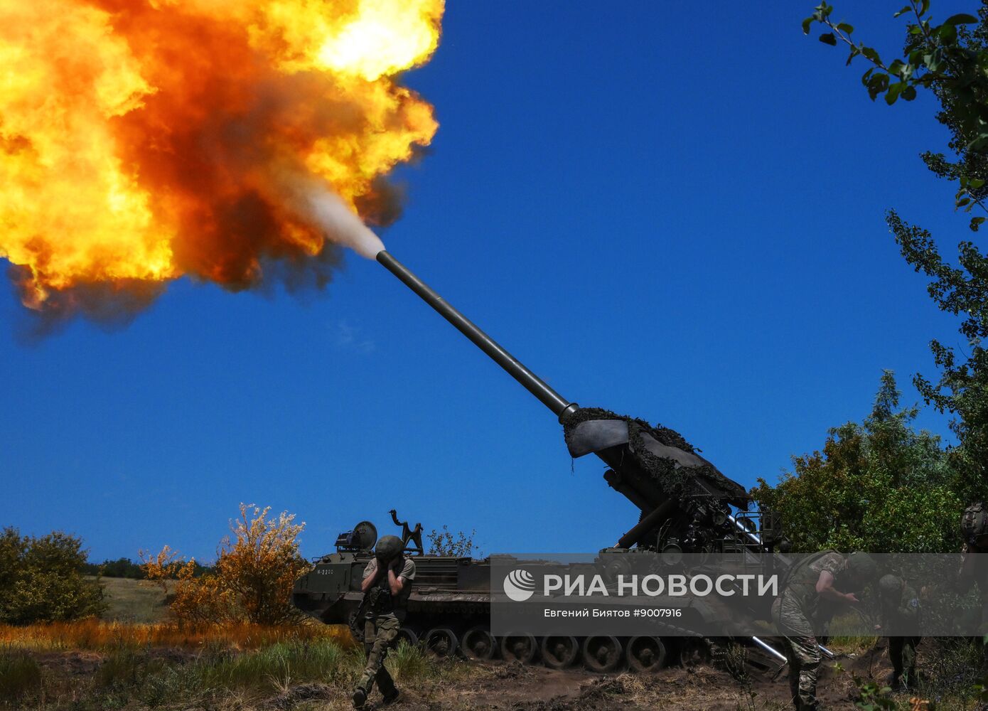 Боевая работа артиллеристов группировки войск "Центр" на Красноармейском направлении в ДНР