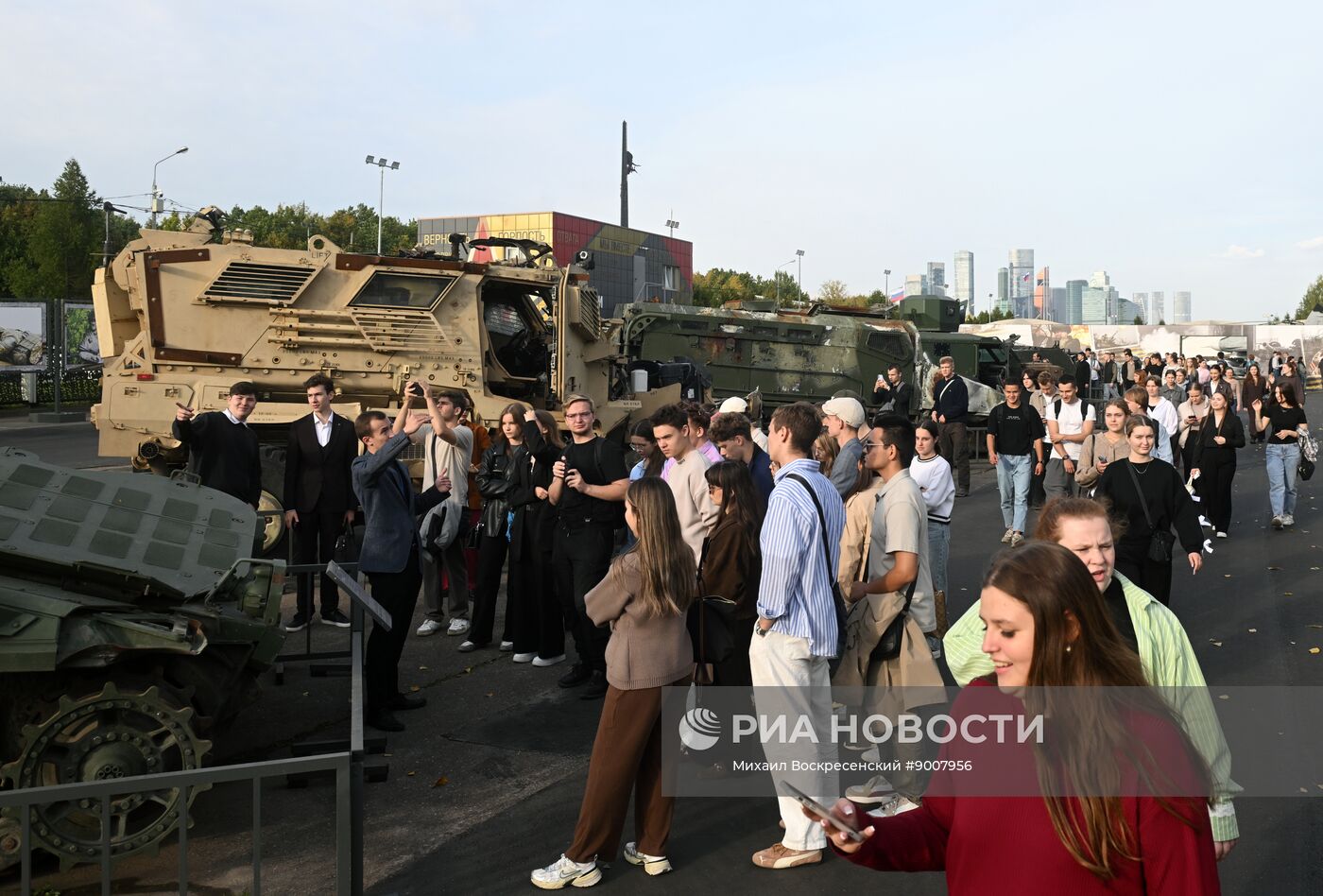 Открытие экспозиции "СВО. Zащитники Отечества"