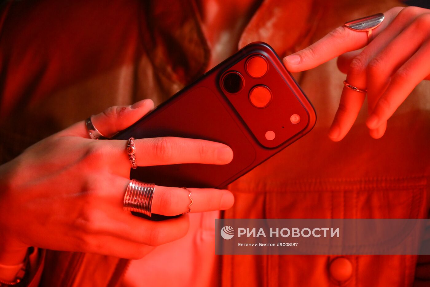 Презентация iPhone 17 в Москве