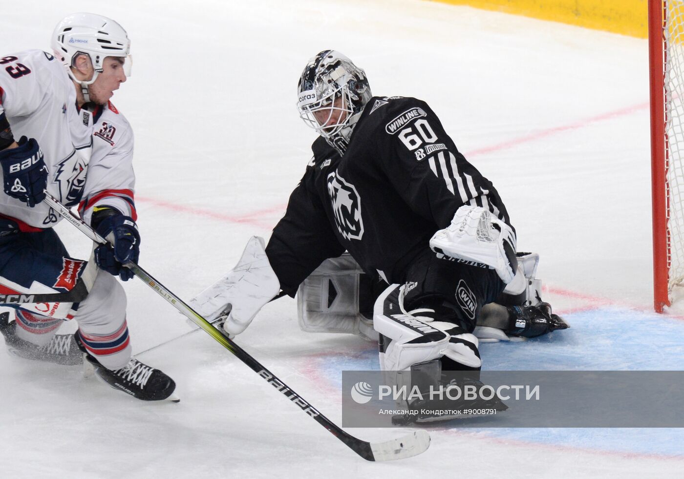 Хоккей. КХЛ. "Трактор" (Челябинск) - "Нефтехимик" (Нижнекамск)