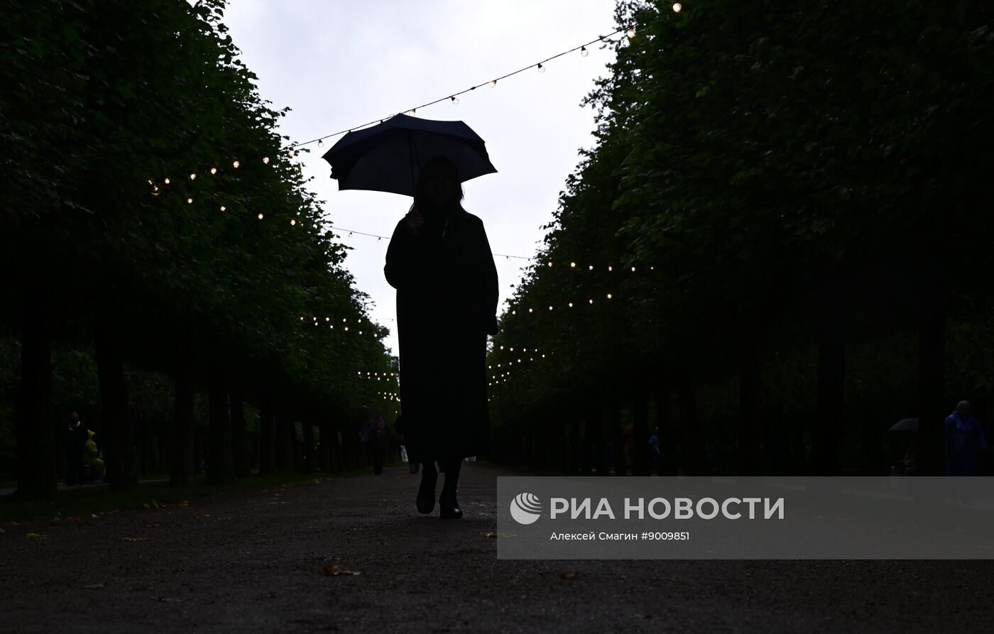 Осенний фестиваль фонтанов "Петергоф. Возрождение"