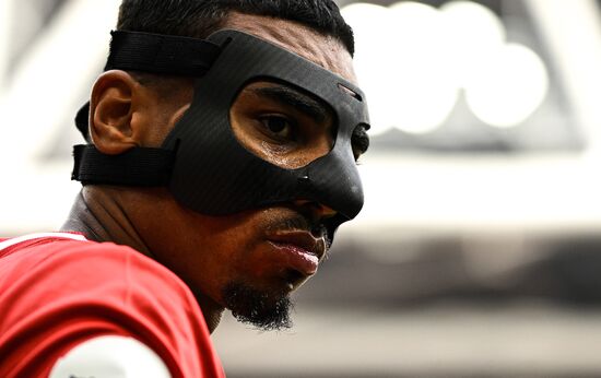 Футбол. РПЛ. "Спартак" (Москва) - "Крылья Советов" (Самара)