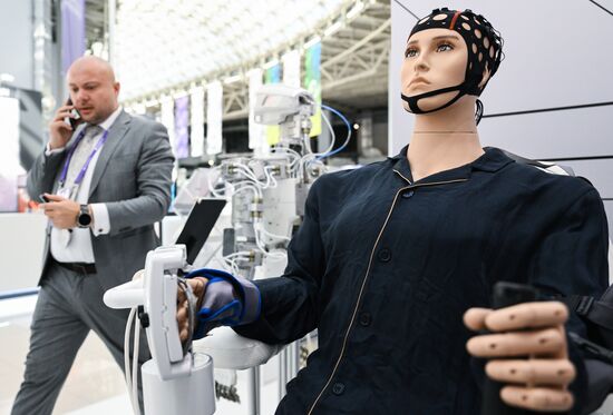 Российский форум "Микроэлектроника 2025" в Сочи