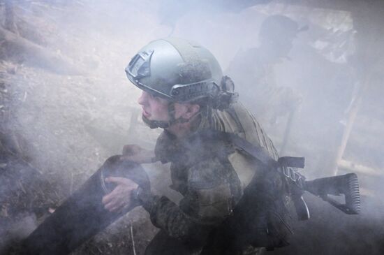 Боевая работа пушки "Гиацинт-Б" 25-й армии группировки войск "Запад" на Краснолиманском направлении СВО 