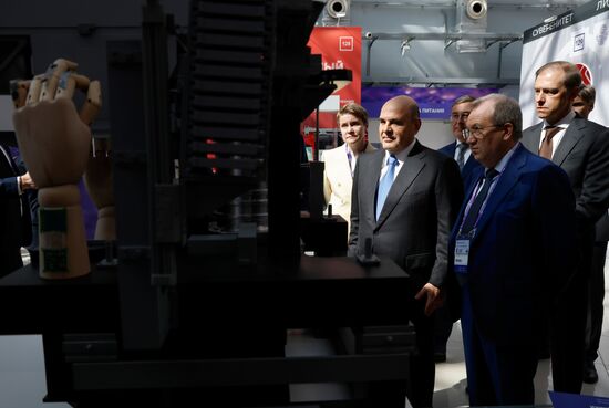 Российский форум "Микроэлектроника 2025" в Сочи