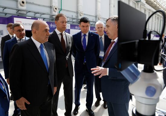 Российский форум "Микроэлектроника 2025" в Сочи