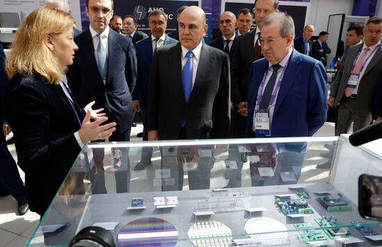 Российский форум "Микроэлектроника 2025" в Сочи